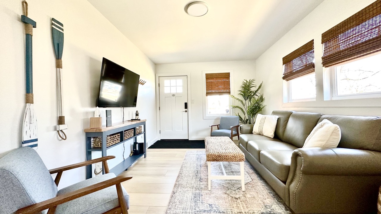 Photo of Livingroom in Erie
