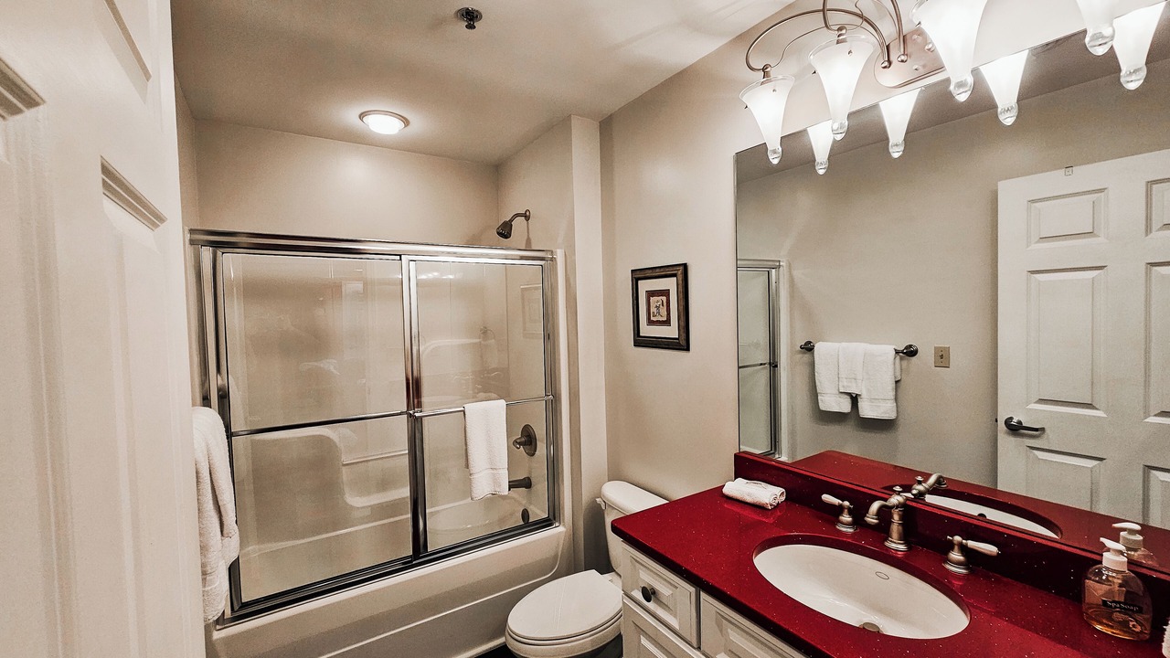 Photo of Bathroom in Bluff City