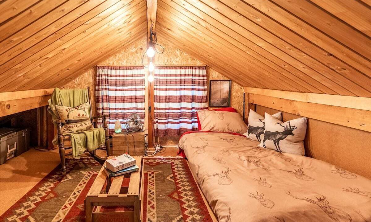 Photo of Bedroom in Greentown