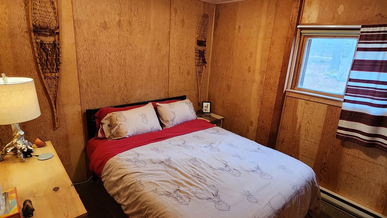 Photo of Bedroom in Greentown