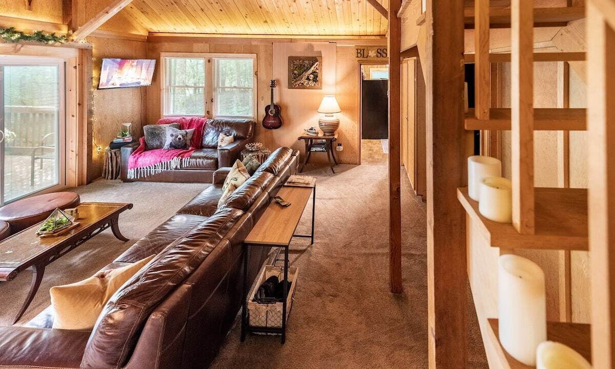 Photo of Livingroom in Greentown