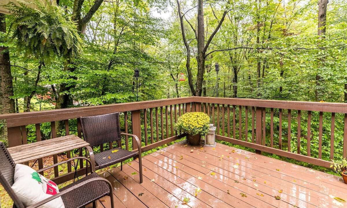 Photo of Patio Balcony in Greentown