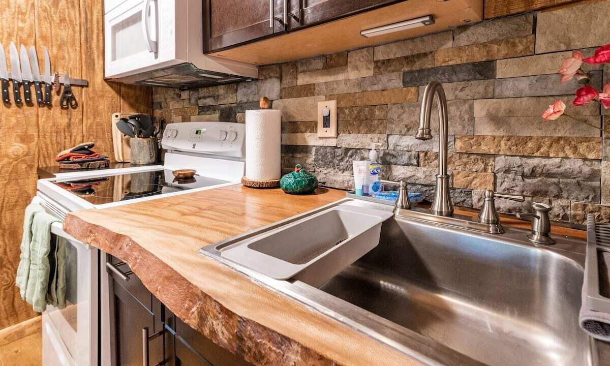 Photo of Kitchen in Greentown