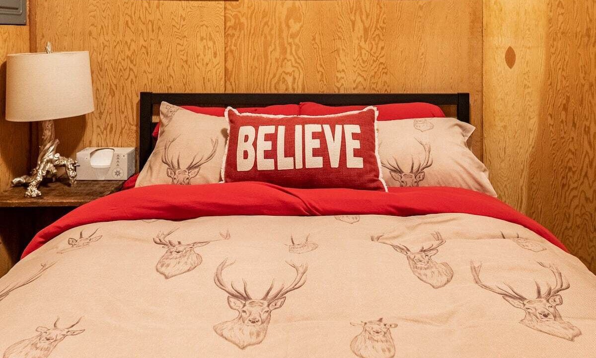 Photo of Bedroom in Greentown