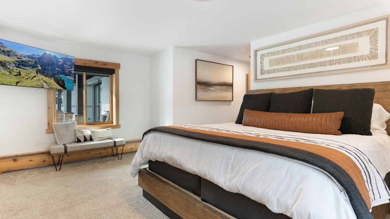 Photo of Bedroom in Vail