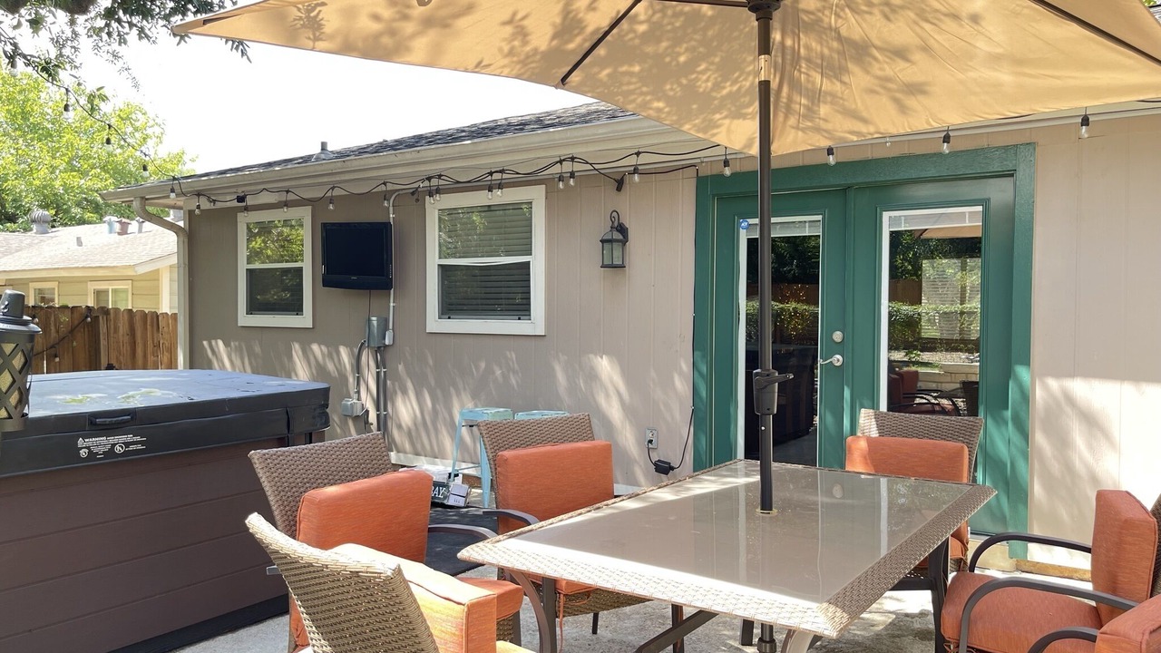 Photo of Outdoor in South Manchaca