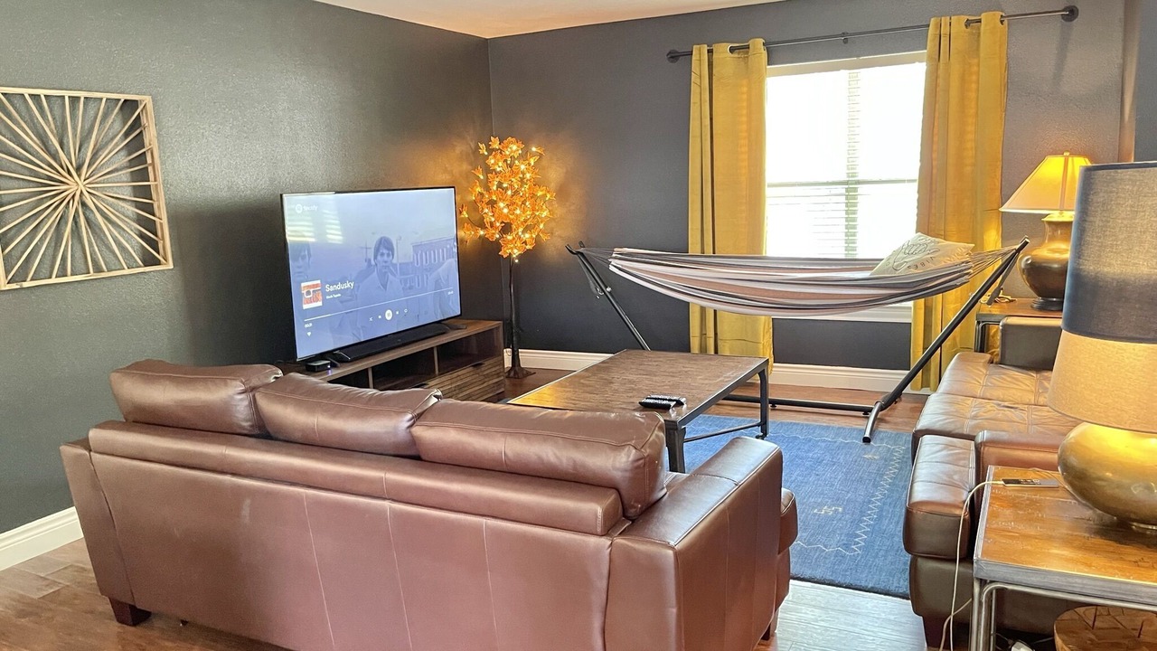 Photo of Livingroom in South Manchaca