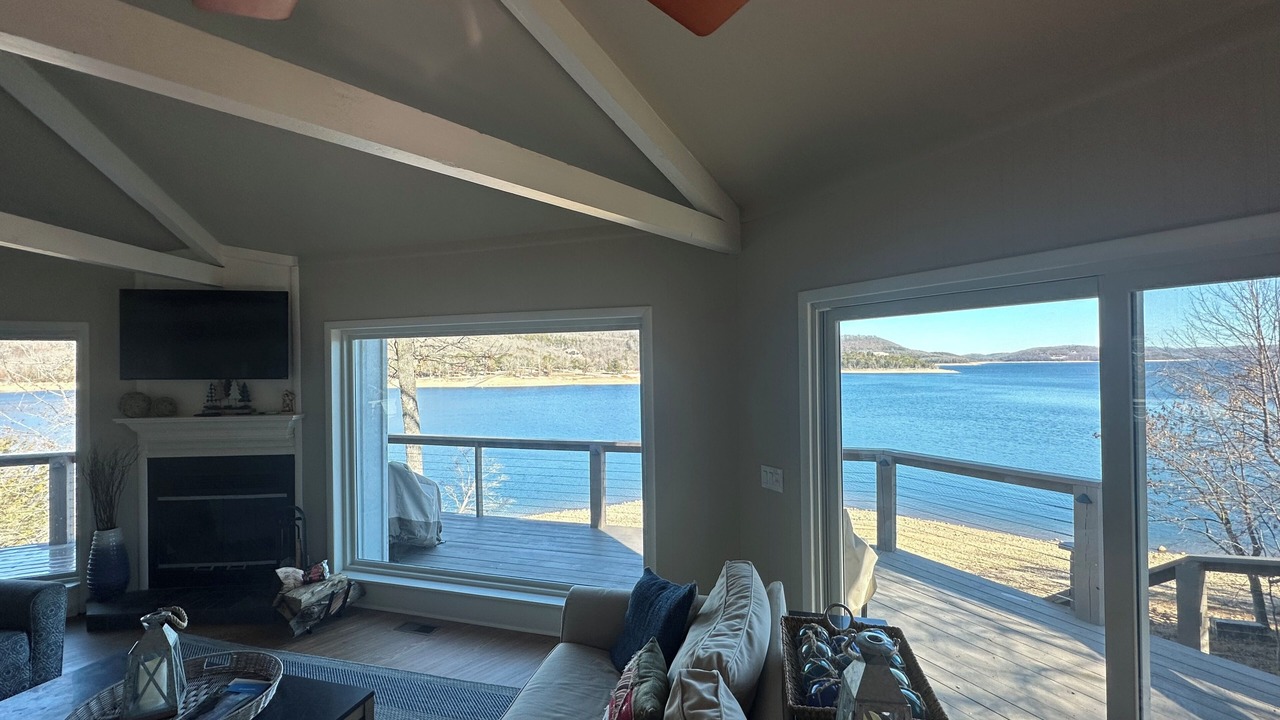 Photo of Livingroom in Lost Bridge Village