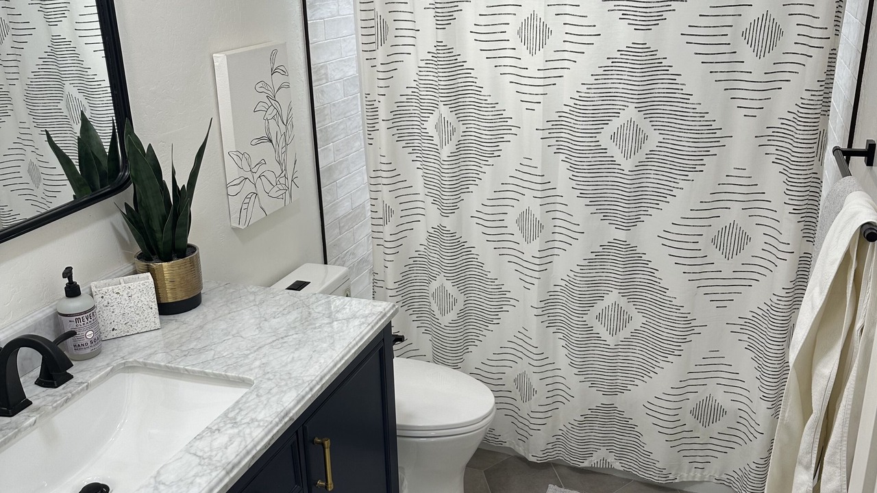 Photo of Bathroom in Lake Arrowhead