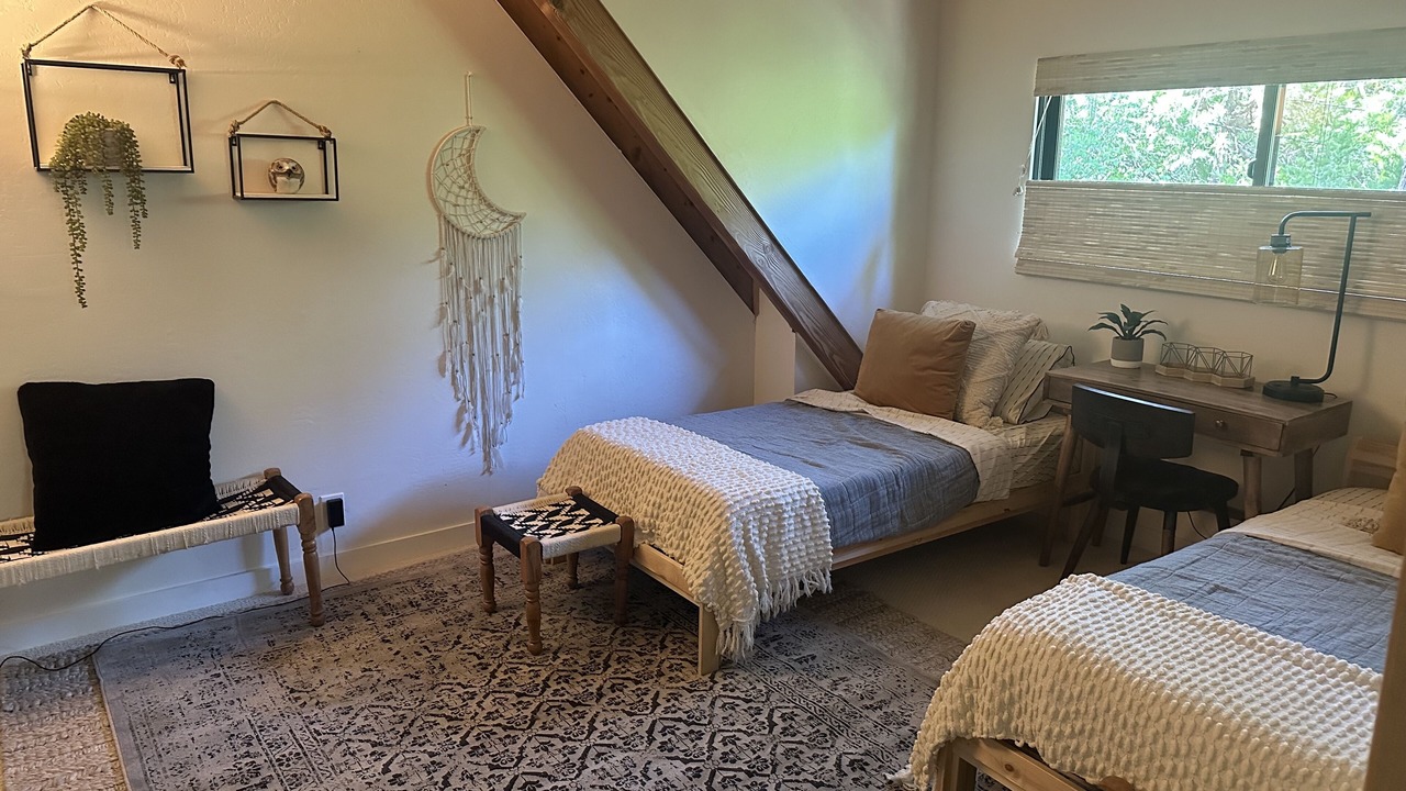 Photo of Bedroom in Lake Arrowhead