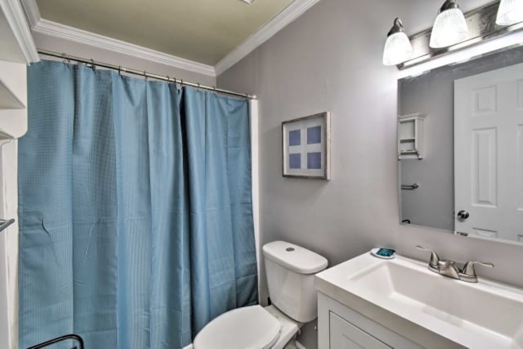 Photo of Bathroom in Northeast Virginia Beach