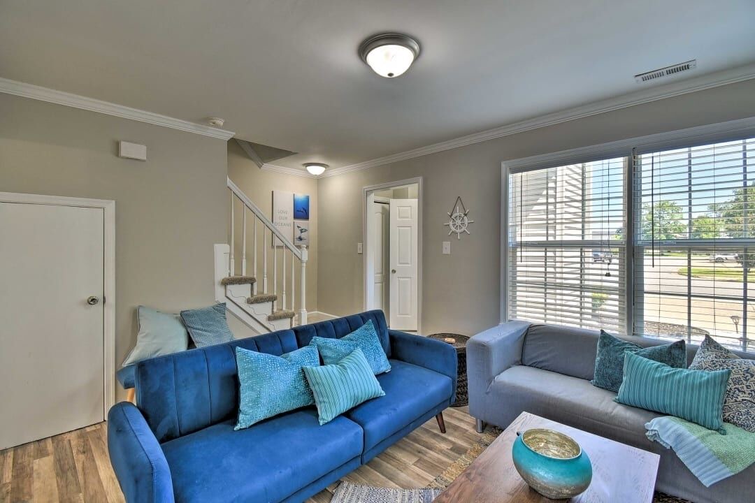 Photo of Livingroom in Northeast Virginia Beach