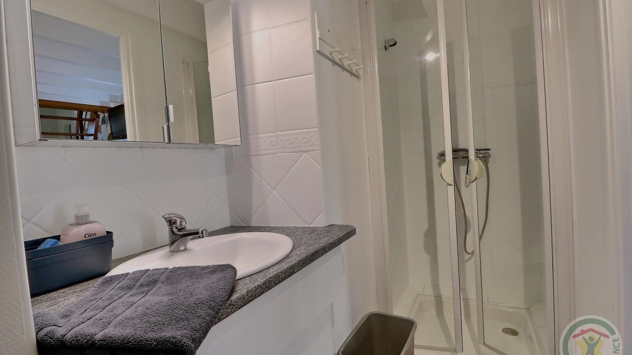 Photo of Bathroom in Vezin-le-Coquet