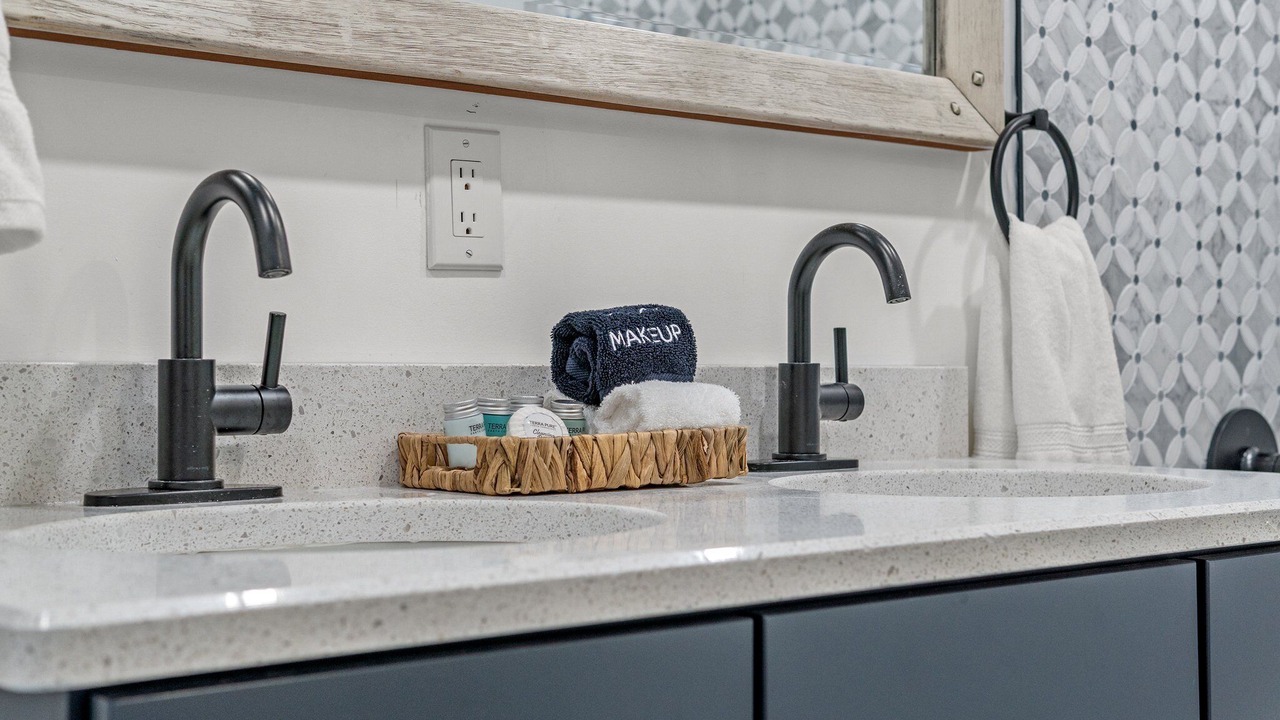 Photo of Bathroom in El Centro Beach