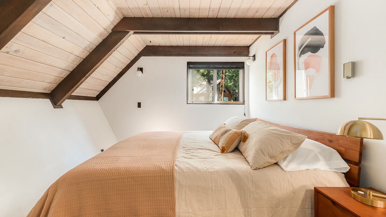 Photo of Others in Roslyn Ridge