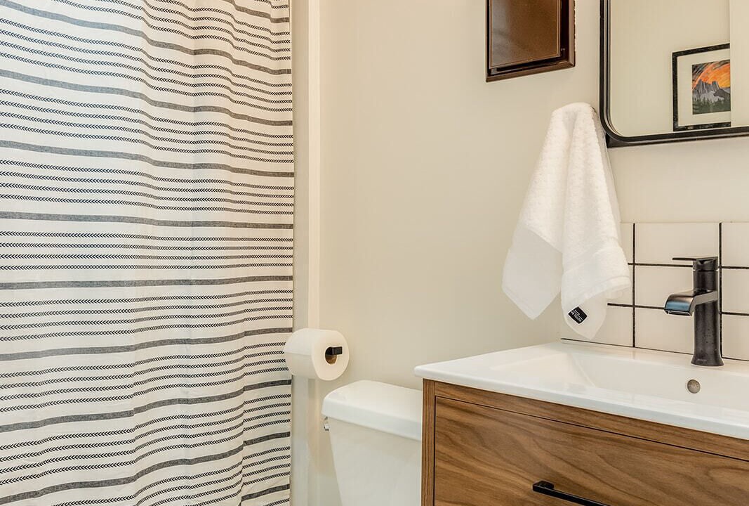 Photo of Others in Roslyn Ridge