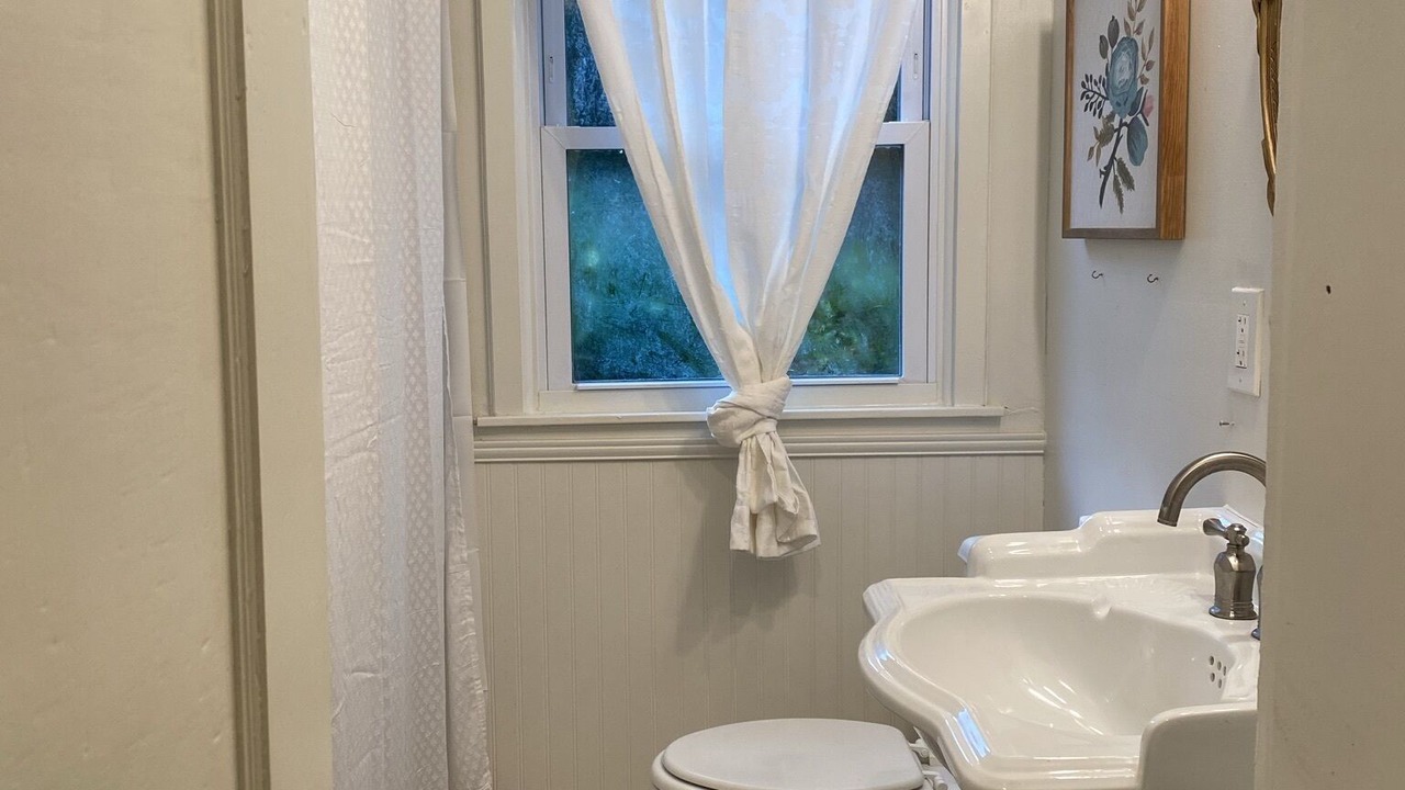 Photo of Bathroom in Monroe
