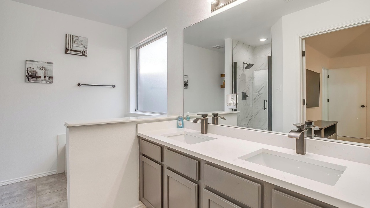 Photo of Bathroom in Burleson