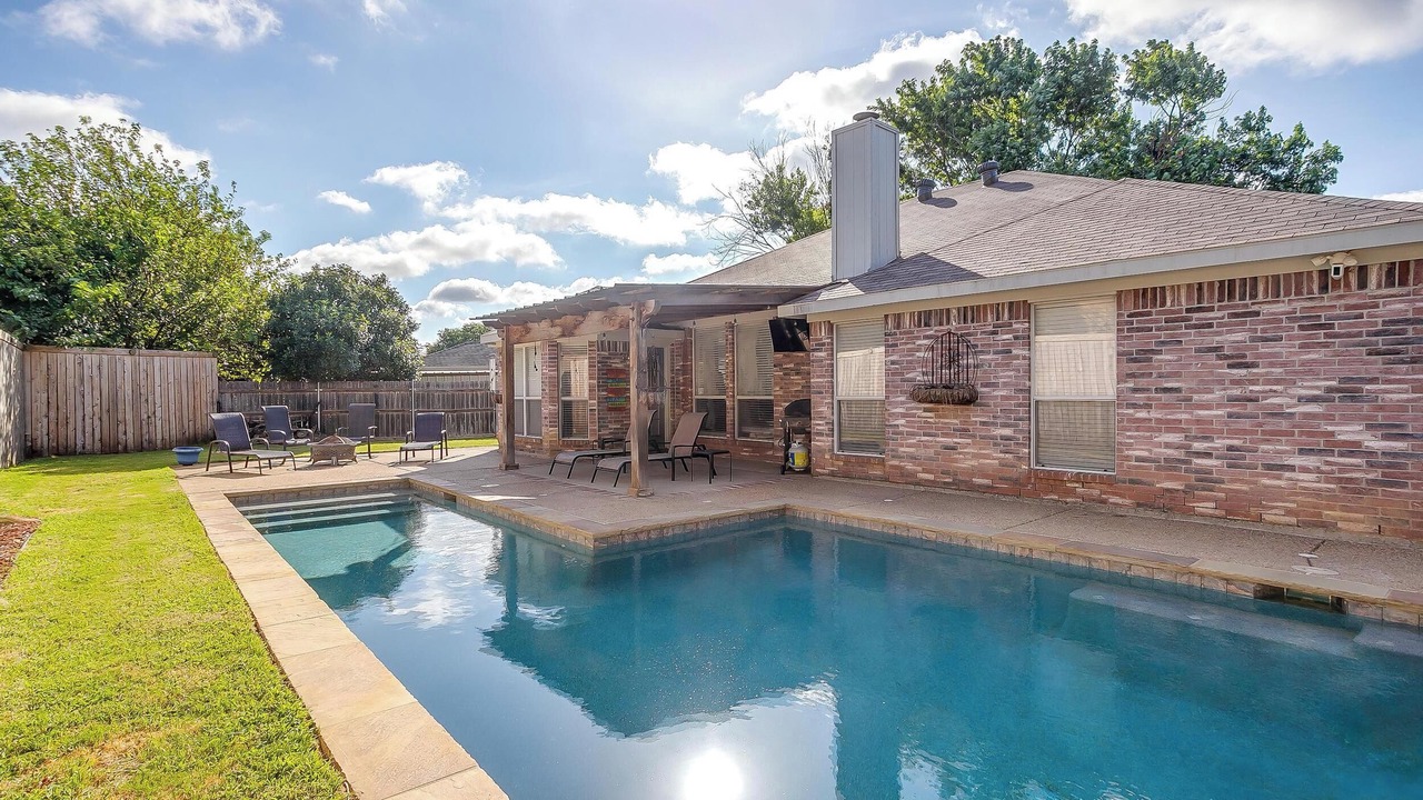 Photo of Outdoor in Burleson