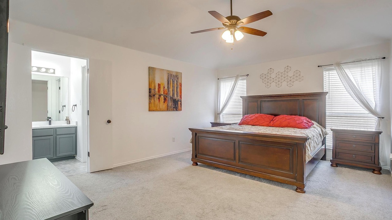 Photo of Bedroom in Burleson