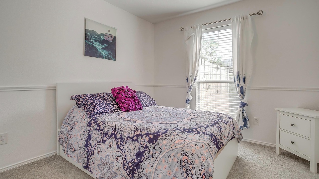 Photo of Bedroom in Burleson