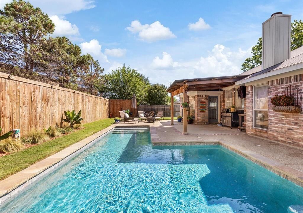 Photo of Outdoor in Burleson