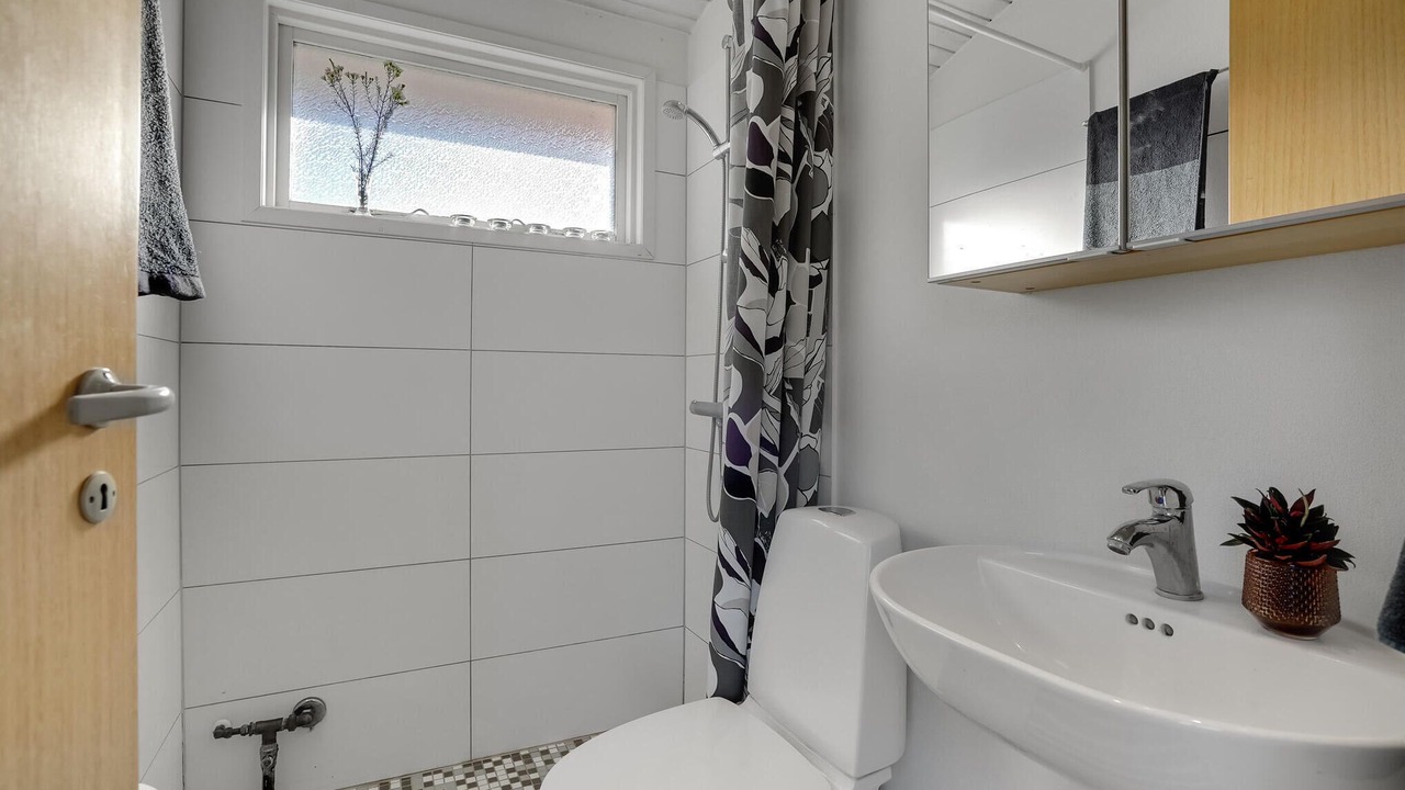 Photo of Bathroom in Mesinge