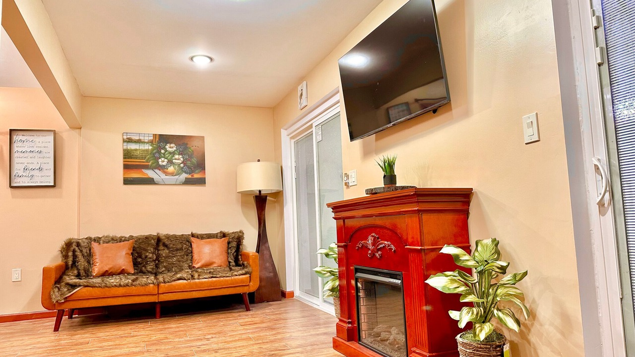 Photo of Bedroom in Montague