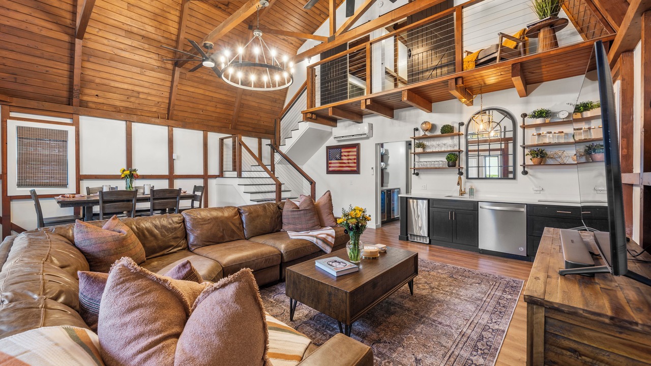 Photo of Livingroom in West Chatham