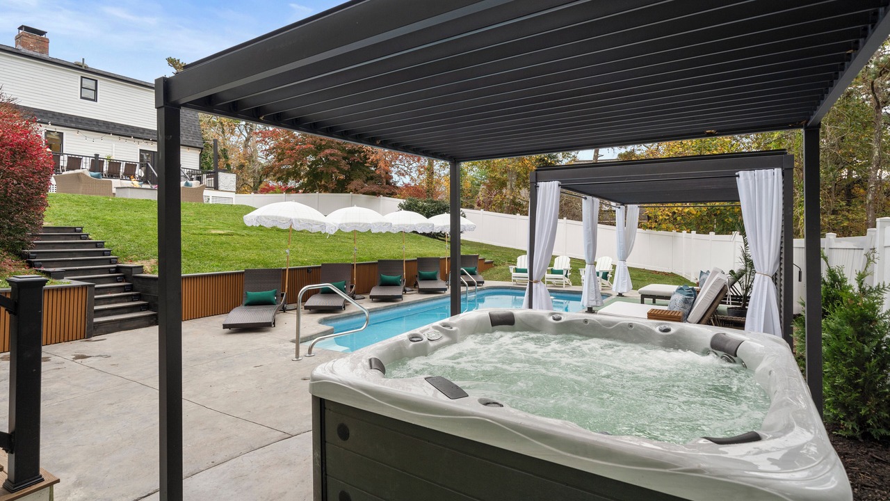 Photo of Patio Balcony in West Chatham