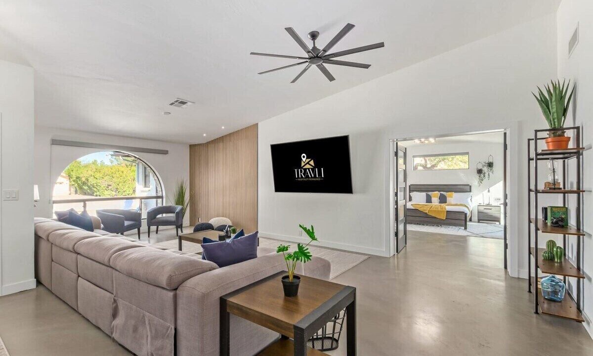 Photo of Livingroom in Chandler