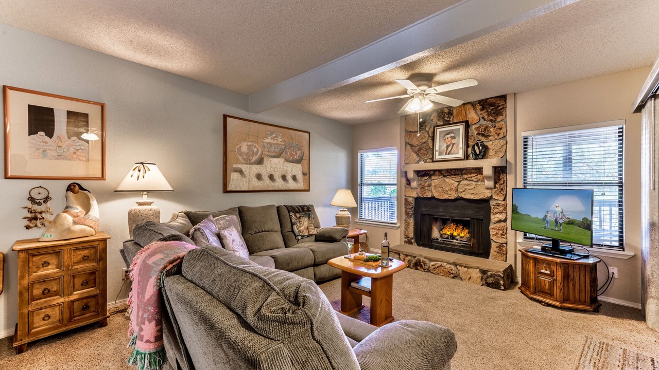 Photo of Livingroom in Ruidoso