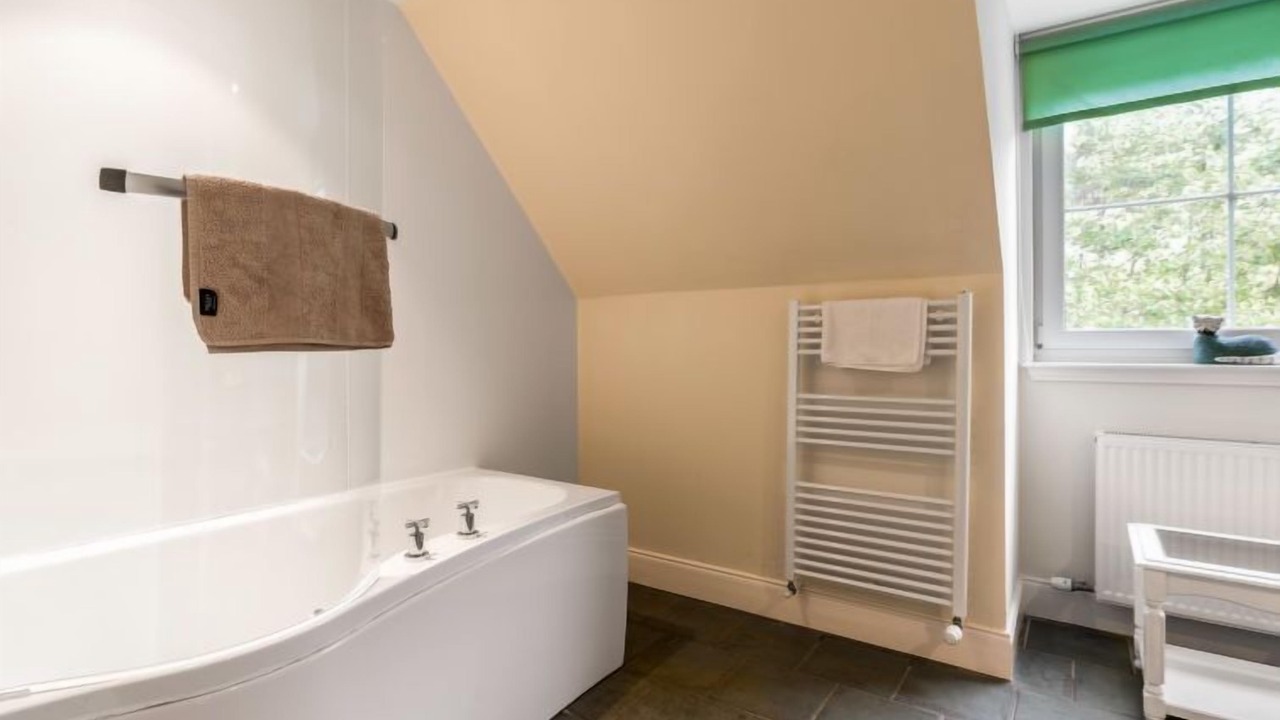 Photo of Bathroom in Glen Urquhart