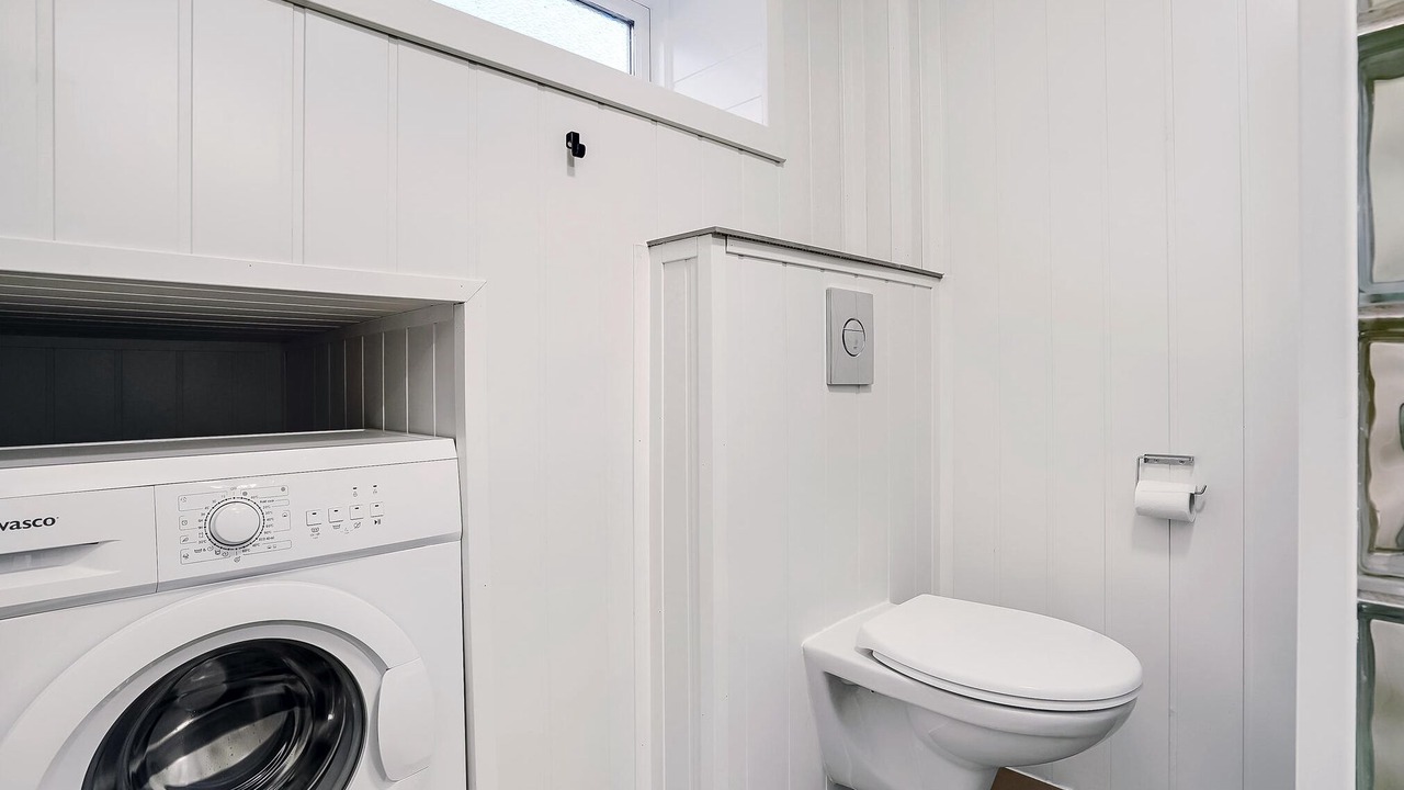 Photo of Bathroom in Emmerlev
