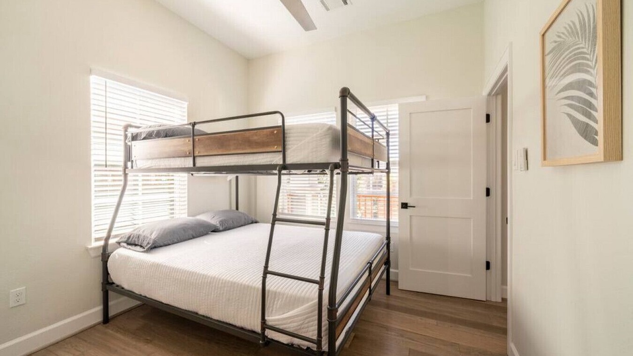 Photo of Bedroom in Greater Heights