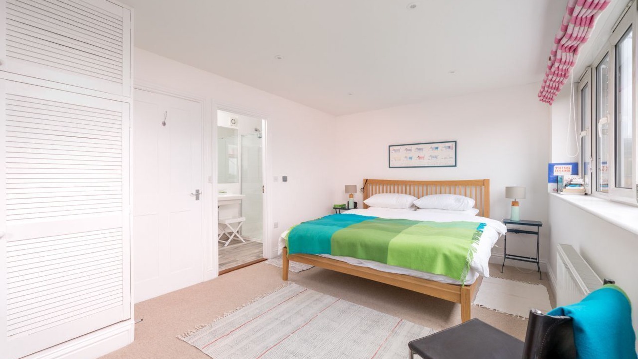 Photo of Others in Chaucer