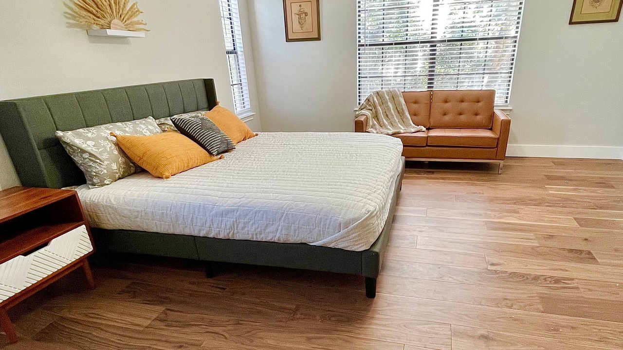 Photo of Bedroom in Long Branch Valley