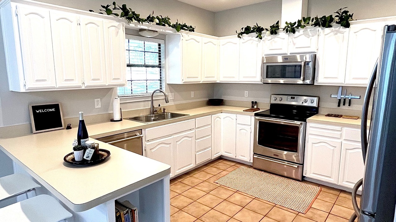 Photo of Kitchen in Long Branch Valley