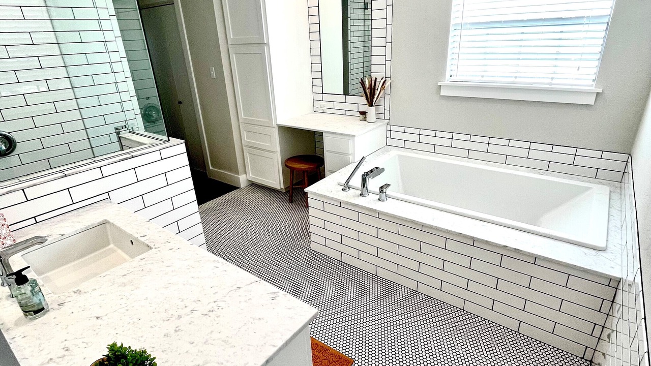 Photo of Bathroom in Long Branch Valley
