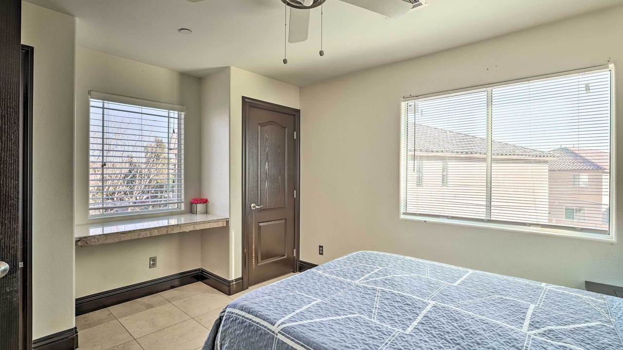 Photo of Bedroom in Sunrise Manor