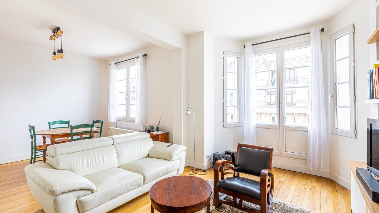 Photo of Livingroom in 15th Arrondissement