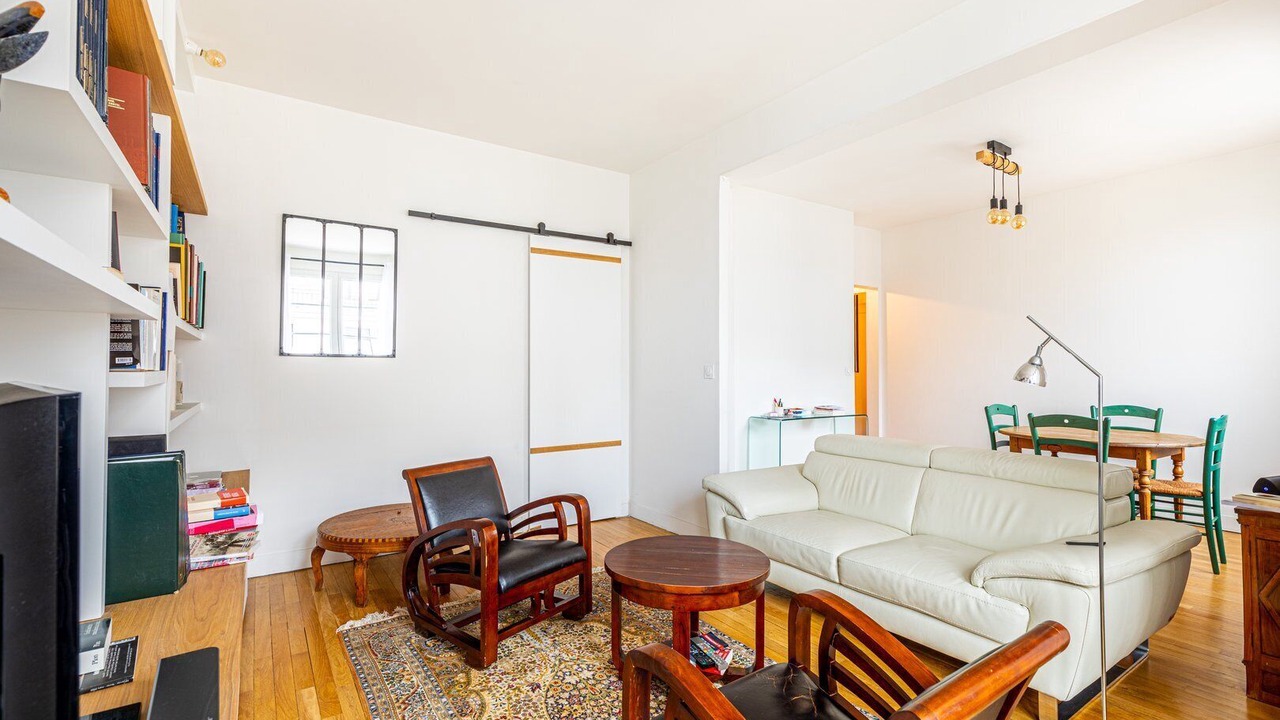 Photo of Livingroom in 15th Arrondissement