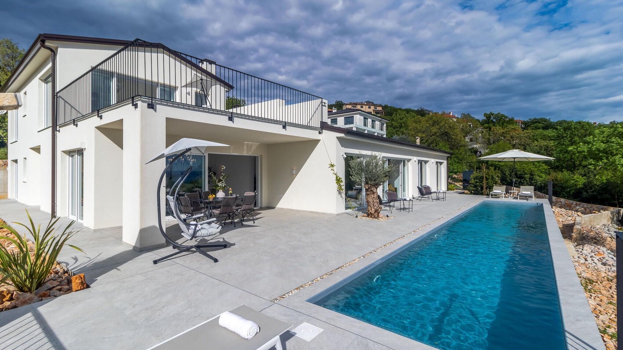 Photo of Outdoor in Rozmanici
