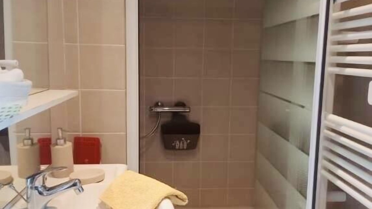 Photo of Bathroom in Quemper-Guezennec