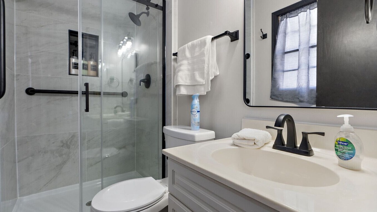 Photo of Bathroom in Burnsville