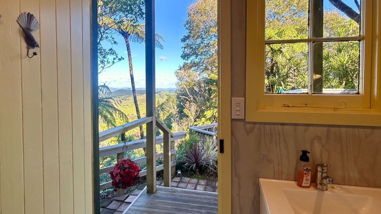 Photo of Bathroom in Waitomo Caves
