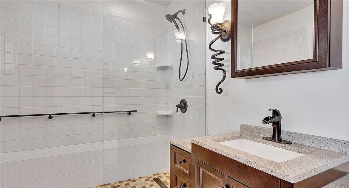 Photo of Bathroom in Ellicottville