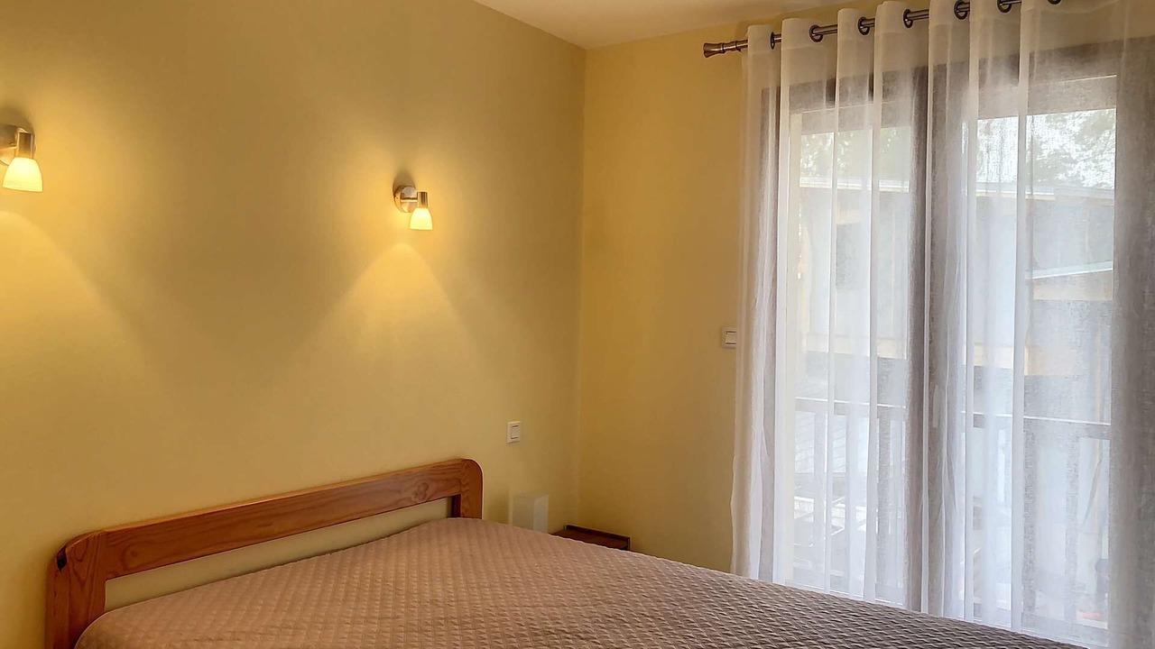 Photo of Bedroom in Messanges