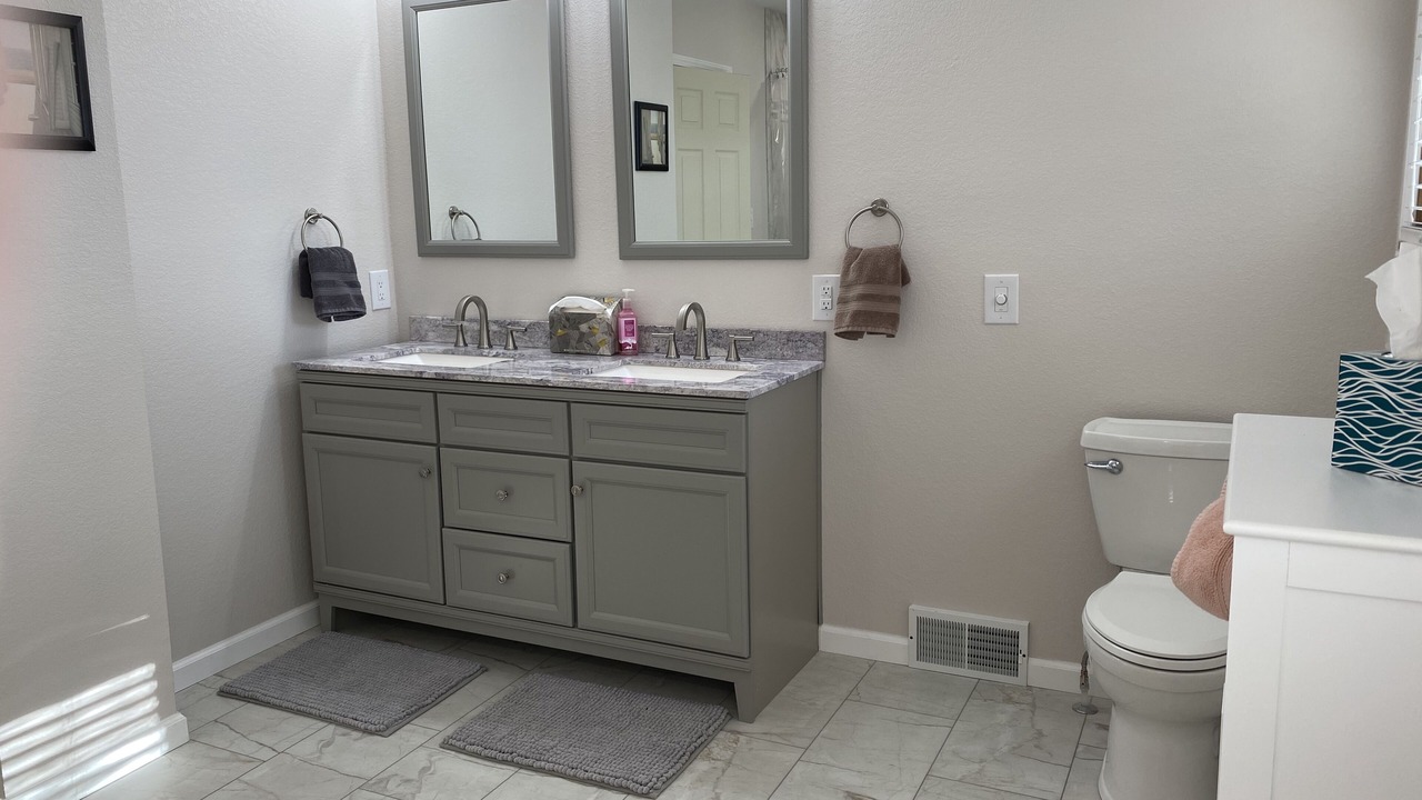 Photo of Bathroom in Des Moines