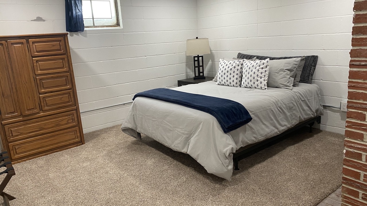 Photo of Bedroom in Des Moines